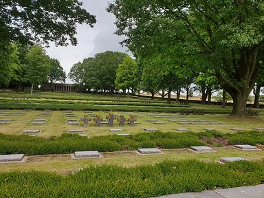 Deutscher Soldatenfriedhof Hooglede