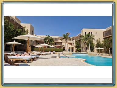 The Breakers Diving & Surfing Lodge