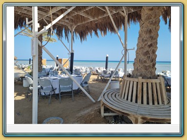 The Breakers Diving & Surfing Lodge