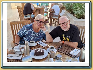 The Breakers Diving & Surfing Lodge
- Überraschung zum Hochzeitstag -
